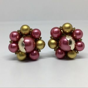 Vintage Pearl Cluster Clip On Earrings